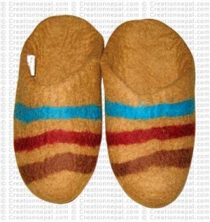 Centre stripes felt slipper