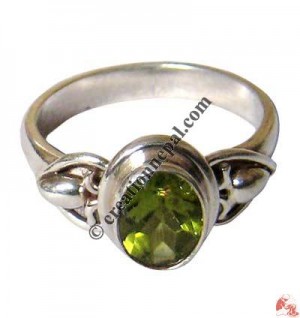 Peroiodot silver leaf finger ring