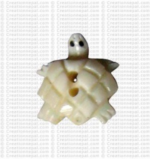 Small turtoise design bone button (packet of 10)