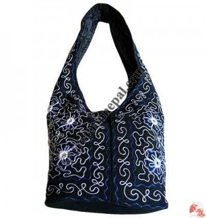 Embroidered BTC Lama bag21