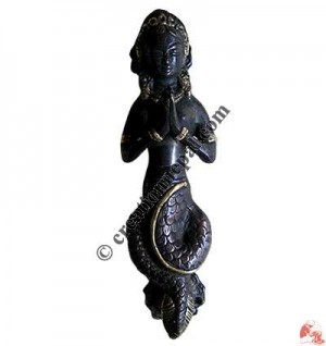 Naag lady brass door handle