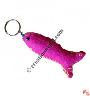 Fish shape felt key ring1