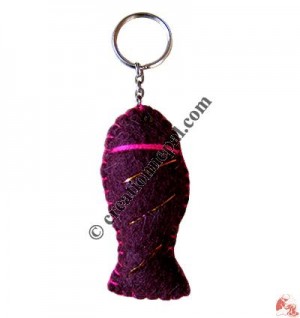 Fish shape felt key ring2