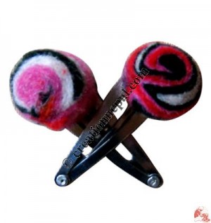 Felt ball hair clip