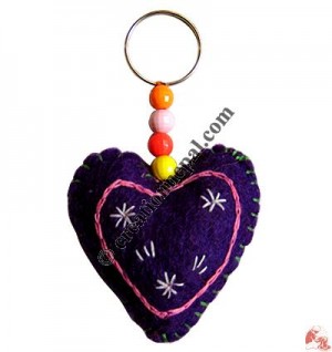 Felt heart shape key-ring