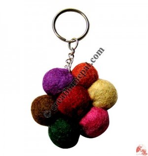Flower design felt balls key-ring