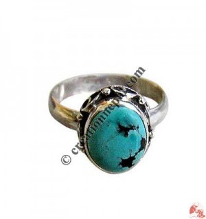 Oval shape turquoise silver finger ring 14