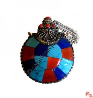 Stone decoration bottle pendant3