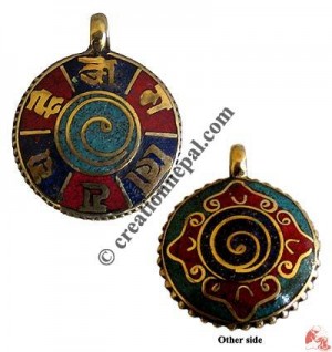 Stone setting double sided round pendant1