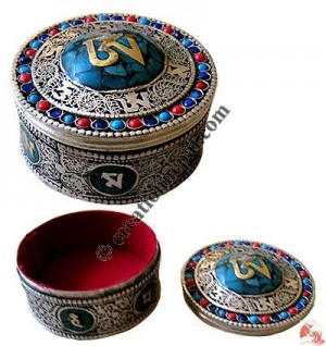 Stone decorated filigree jewelry box2