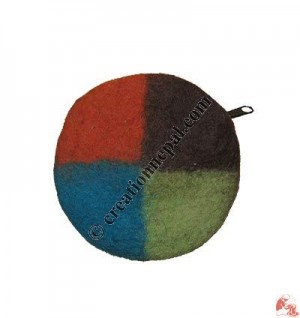 Pie round felt purse