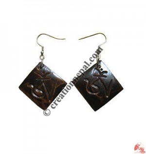 Tibetan OM square ear ring