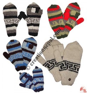 Assorted woolen cover gloves with fleece