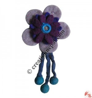Three balls hanging flower felt brooch