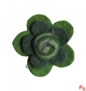Small size flower brooch