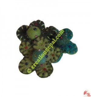 3-flower felt tik-tik hair clip