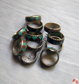 Two-color decoration brass finger ring