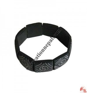 Ying-yang carved bone bracelet