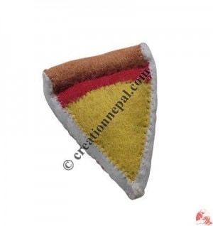 Felted woolen pizza