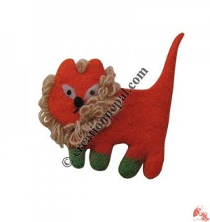 Tiny lion felt purse