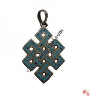 Medium size Endless knot pendant