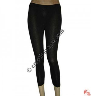 Tight fitting three quarter trouser