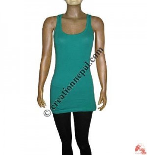 Simple sleeveless top