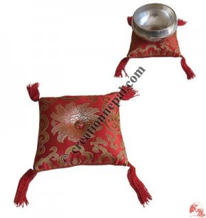 Square shape singing bowl cushion2