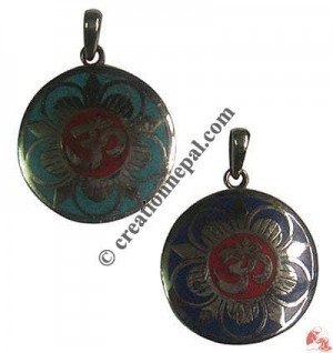 Round shape Om Mantra locket 1
