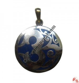 Round shape Om Mantra locket 2