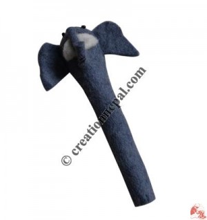 Felt elephant pencil cover