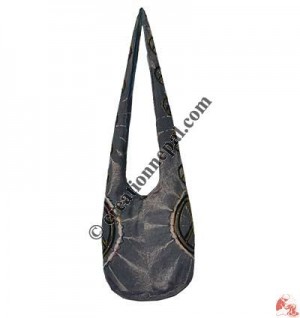 Side Peace signs tie-dye embroidered lama bag