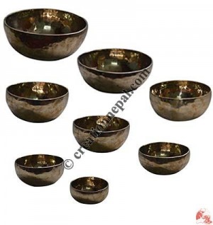 Shiny hand hammered jammed singing bowl set (set of 8)
