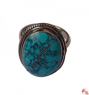 Turquoise finger ring