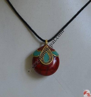 Amber pendant3