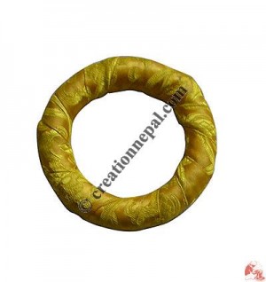 Singing bowl twisted ring cushion