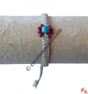 Center beads hemp hand band