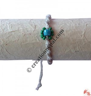 Center beads hemp hand band2
