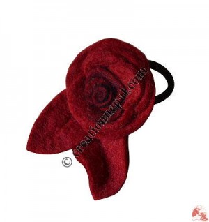 Lali Gurans flower hairband