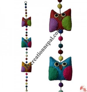 Felt beads-owl decorative hanging