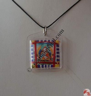 Energy amulet1