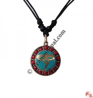 Buddha eye round brass pendant1