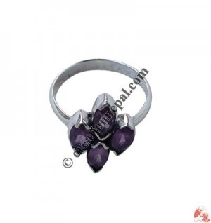 Amethyst flower finger ring