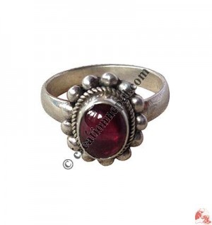 Garnet silver finger ring2