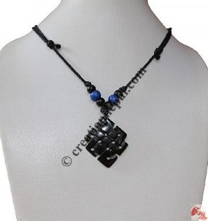 Endless Knot black pendant