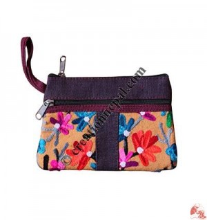 Trapezoid shape hand purse