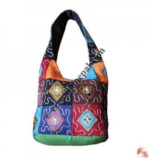 Patch work emb Yogi bag 2