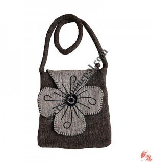 Flower flap natural color Bag