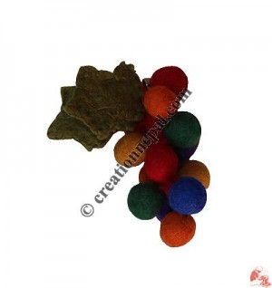 Grapes Design Felt Brooch
