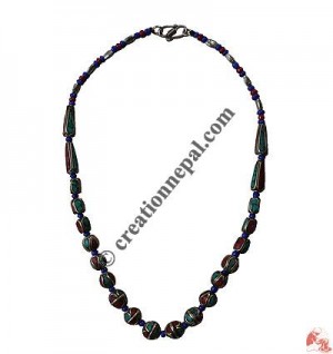 Decorated beads necklace
